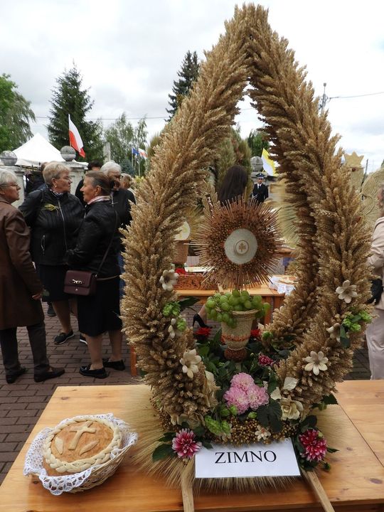 Dożynki w Łaszczowie. Tradycja, wiara i zabawa [ZDJĘCIA]
