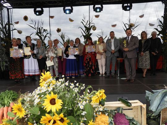 Dożynki w Łaszczowie. Tradycja, wiara i zabawa [ZDJĘCIA]