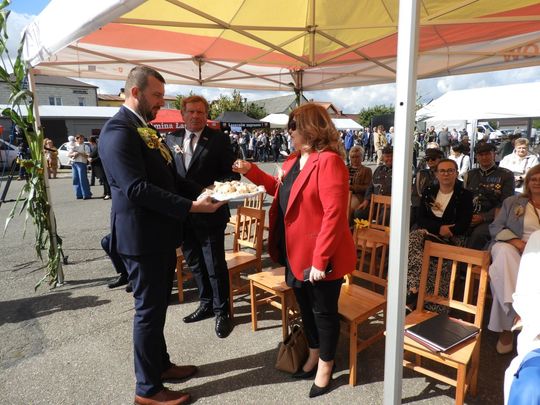 Dożynki w Łaszczowie. Tradycja, wiara i zabawa [ZDJĘCIA]