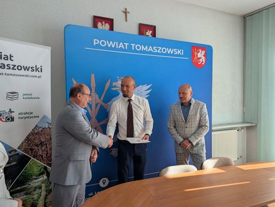 Nowi nauczyciele mianowani w powiecie tomaszowskim [ZDJĘCIA]