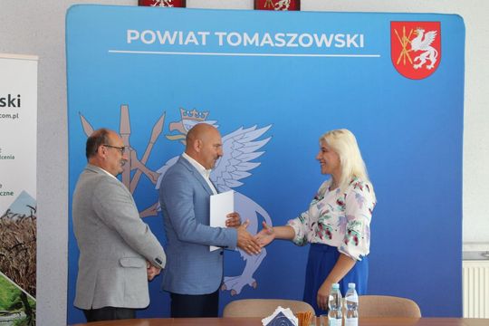 Nowi nauczyciele mianowani w powiecie tomaszowskim [ZDJĘCIA]