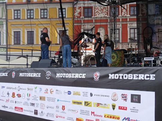 Motoserce w Zamościu: Motocykliści dzieciom - galeria zdjęć