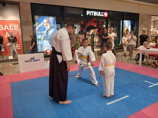Turniej karate w Galerii Twierdza w Zamościu - galeria zdjęć