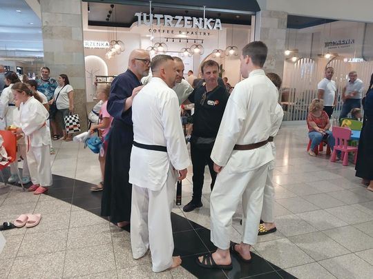 Turniej karate w Galerii Twierdza w Zamościu - galeria zdjęć Turniej karate w Galerii Twierdza w Zamościu - galeria zdjęć