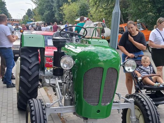 Zlot Pojazdów Zabytkowych w Zamościu - galeria zdjęć