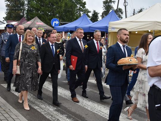 Dożynki powiatu biłgorajskiego w Potoku Górnym - galeria zdjęć