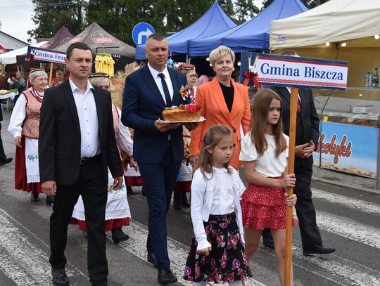 Dożynki powiatu biłgorajskiego w Potoku Górnym - galeria zdjęć