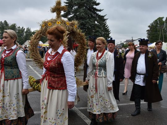 Dożynki powiatu biłgorajskiego w Potoku Górnym - galeria zdjęć