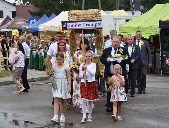 Dożynki powiatu biłgorajskiego w Potoku Górnym - galeria zdjęć