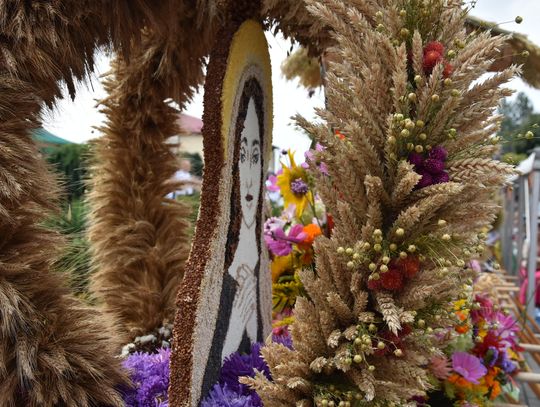 Dożynki powiatu biłgorajskiego w Potoku Górnym - galeria zdjęć