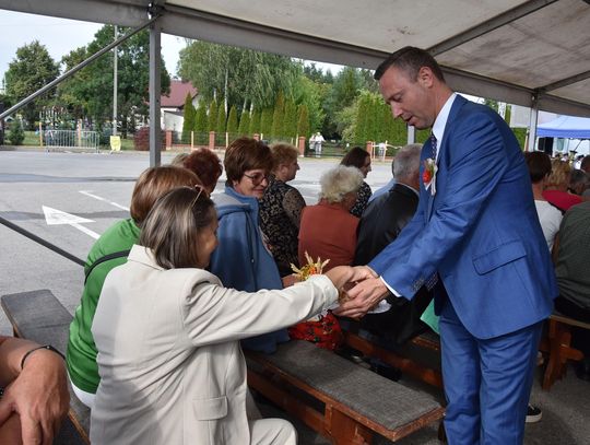 Dożynki powiatu biłgorajskiego w Potoku Górnym - galeria zdjęć