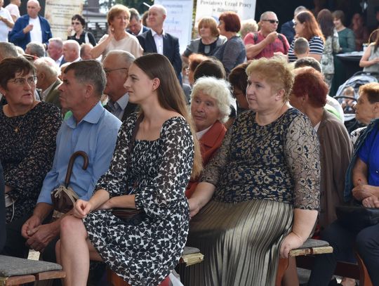 Dożynki powiatu biłgorajskiego w Potoku Górnym - galeria zdjęć