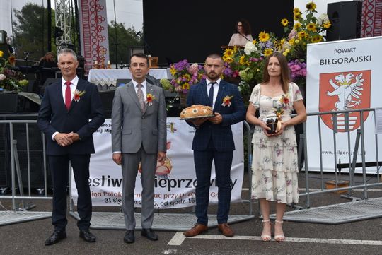 Dożynki powiatu biłgorajskiego w Potoku Górnym - galeria zdjęć