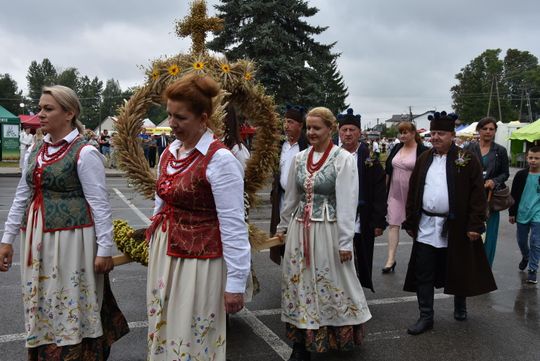 Dożynki powiatu biłgorajskiego w Potoku Górnym - galeria zdjęć