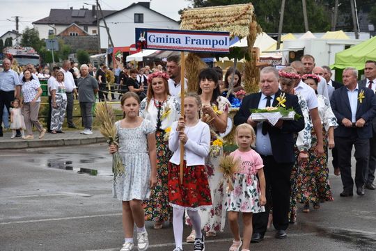 Dożynki powiatu biłgorajskiego w Potoku Górnym - galeria zdjęć