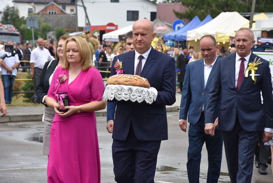 Dożynki powiatu biłgorajskiego w Potoku Górnym - galeria zdjęć