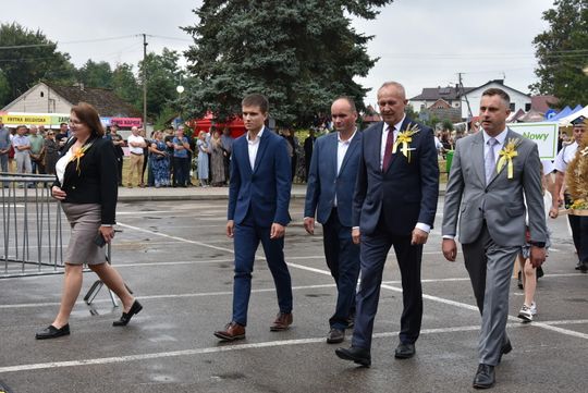 Dożynki powiatu biłgorajskiego w Potoku Górnym - galeria zdjęć