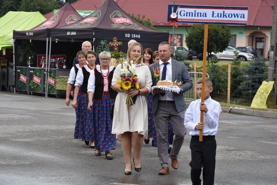 Dożynki powiatu biłgorajskiego w Potoku Górnym - galeria zdjęć