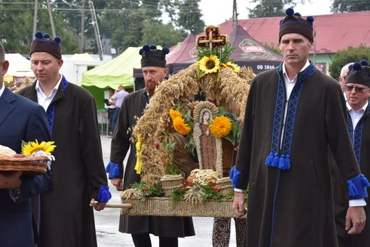 Dożynki powiatu biłgorajskiego w Potoku Górnym - galeria zdjęć