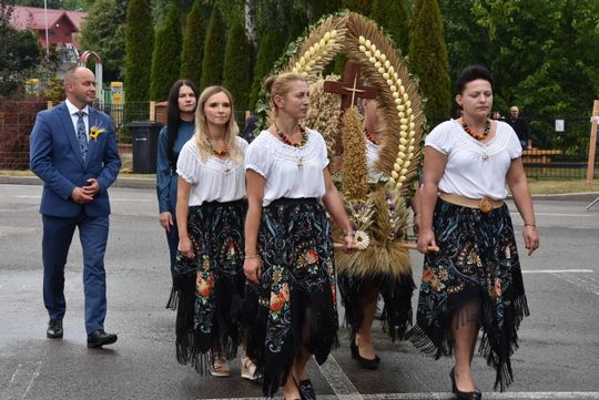 Dożynki powiatu biłgorajskiego w Potoku Górnym - galeria zdjęć