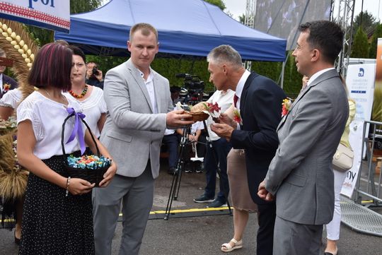 Dożynki powiatu biłgorajskiego w Potoku Górnym - galeria zdjęć