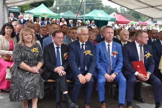 Dożynki powiatu biłgorajskiego w Potoku Górnym - galeria zdjęć