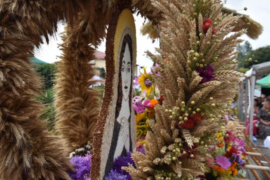 Dożynki powiatu biłgorajskiego w Potoku Górnym - galeria zdjęć