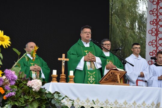 Dożynki powiatu biłgorajskiego w Potoku Górnym - galeria zdjęć