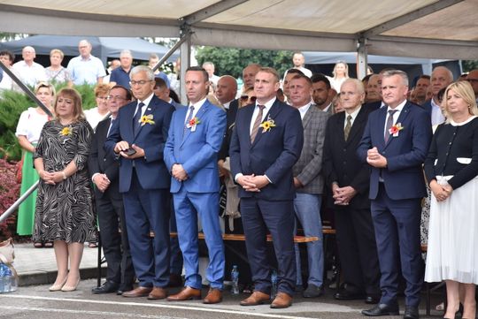 Dożynki powiatu biłgorajskiego w Potoku Górnym - galeria zdjęć