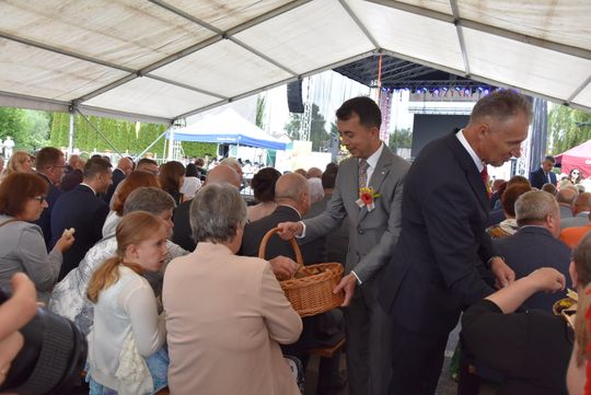 Dożynki powiatu biłgorajskiego w Potoku Górnym - galeria zdjęć