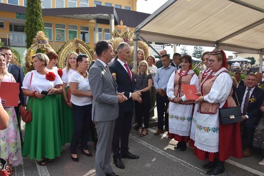 Dożynki powiatu biłgorajskiego w Potoku Górnym - galeria zdjęć