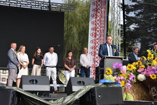 Dożynki powiatu biłgorajskiego w Potoku Górnym - galeria zdjęć