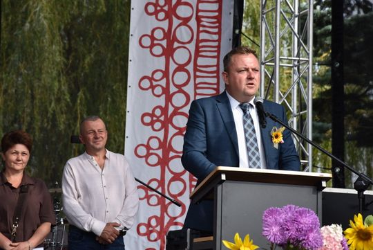 Dożynki powiatu biłgorajskiego w Potoku Górnym - galeria zdjęć