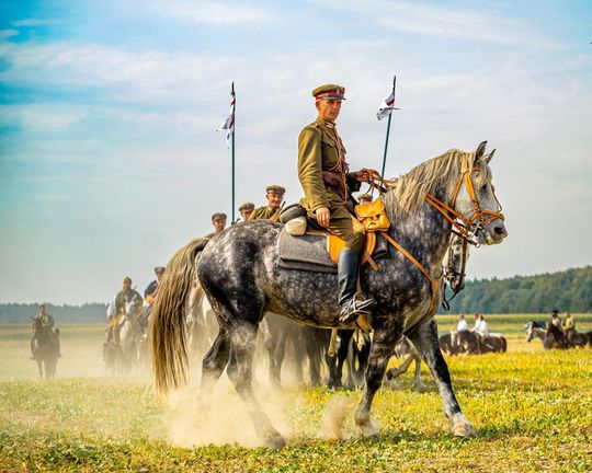 Rekonstrukcja Bitwy pod Komarowem 2025 - galeria zdjęć