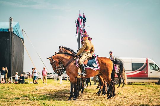 Rekonstrukcja Bitwy pod Komarowem 2025 - galeria zdjęć Rekonstrukcja Bitwy pod Komarowem 2025 - galeria zdjęć