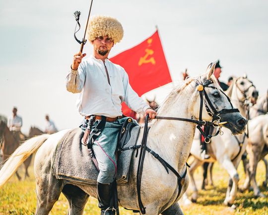 Rekonstrukcja Bitwy pod Komarowem 2025 - galeria zdjęć