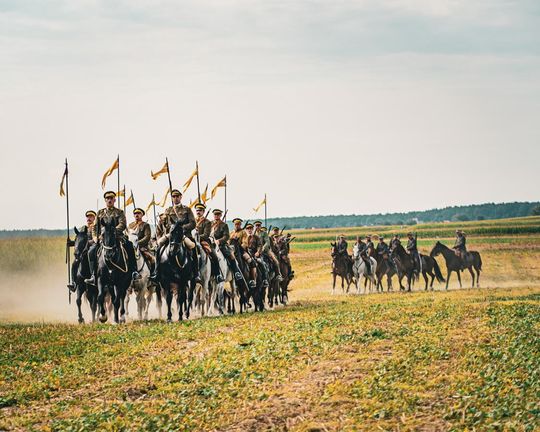 Rekonstrukcja Bitwy pod Komarowem 2025 - galeria zdjęć