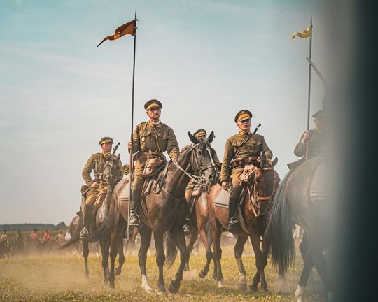 Rekonstrukcja Bitwy pod Komarowem 2025 - galeria zdjęć