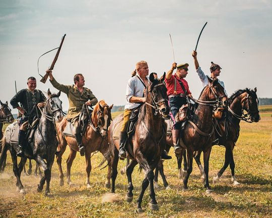 Rekonstrukcja Bitwy pod Komarowem 2025 - galeria zdjęć Rekonstrukcja Bitwy pod Komarowem 2025 - galeria zdjęć