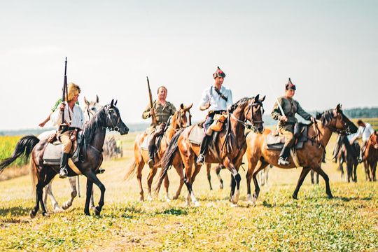 Rekonstrukcja Bitwy pod Komarowem 2025 - galeria zdjęć