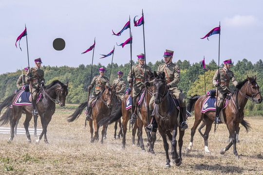 Bitwa pod Komarowem 2025 - zdjęcia z rekonstrukcji historycznej