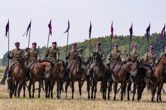 Bitwa pod Komarowem 2025 - zdjęcia z rekonstrukcji historycznej