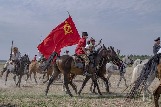 Bitwa pod Komarowem 2025 - zdjęcia z rekonstrukcji historycznej Bitwa pod Komarowem 2025 - zdjęcia z rekonstrukcji historycznej