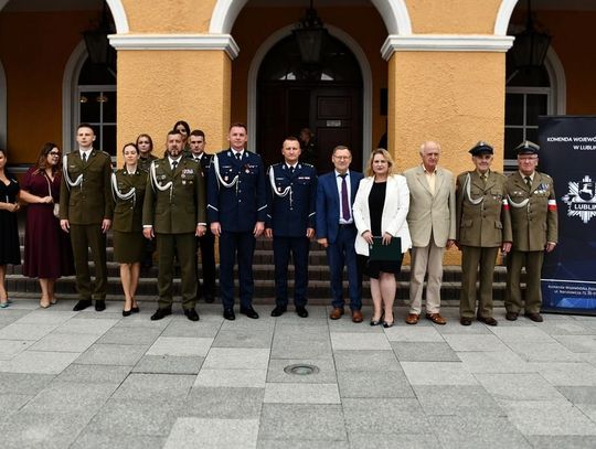 Inauguracja roku szkolnego w Łaszczowie i w zamojskich klasach mundurowych [ZDJĘCIA]