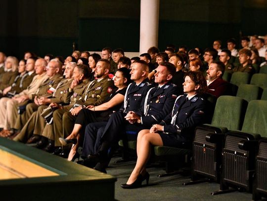 Inauguracja roku szkolnego w Łaszczowie i w zamojskich klasach mundurowych [ZDJĘCIA]