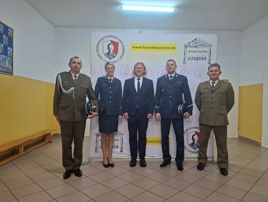 Inauguracja roku szkolnego w Łaszczowie i w zamojskich klasach mundurowych [ZDJĘCIA]