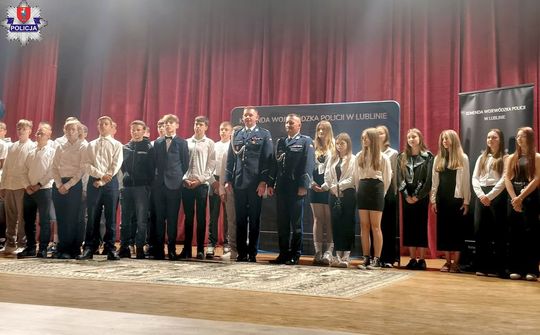 Inauguracja roku szkolnego w Łaszczowie i w zamojskich klasach mundurowych [ZDJĘCIA]