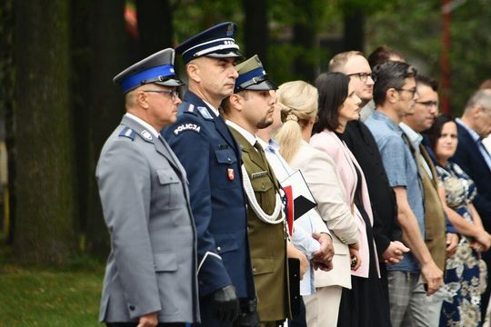 Inauguracja roku szkolnego w Łaszczowie i w zamojskich klasach mundurowych [ZDJĘCIA]