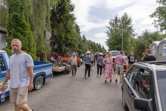 Zlot pojazdów PRL w Zamościu. Zobacz fotorelację