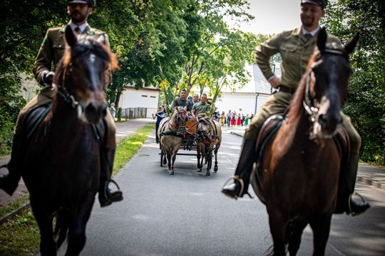 Dożynki gminno-parafialne w Zwierzyńcu [ZDJĘCIA]